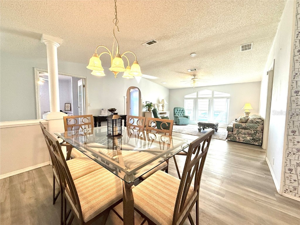 209 N Saint Thomas Circle Apollo Beach FL 33572 TB8444413 image9