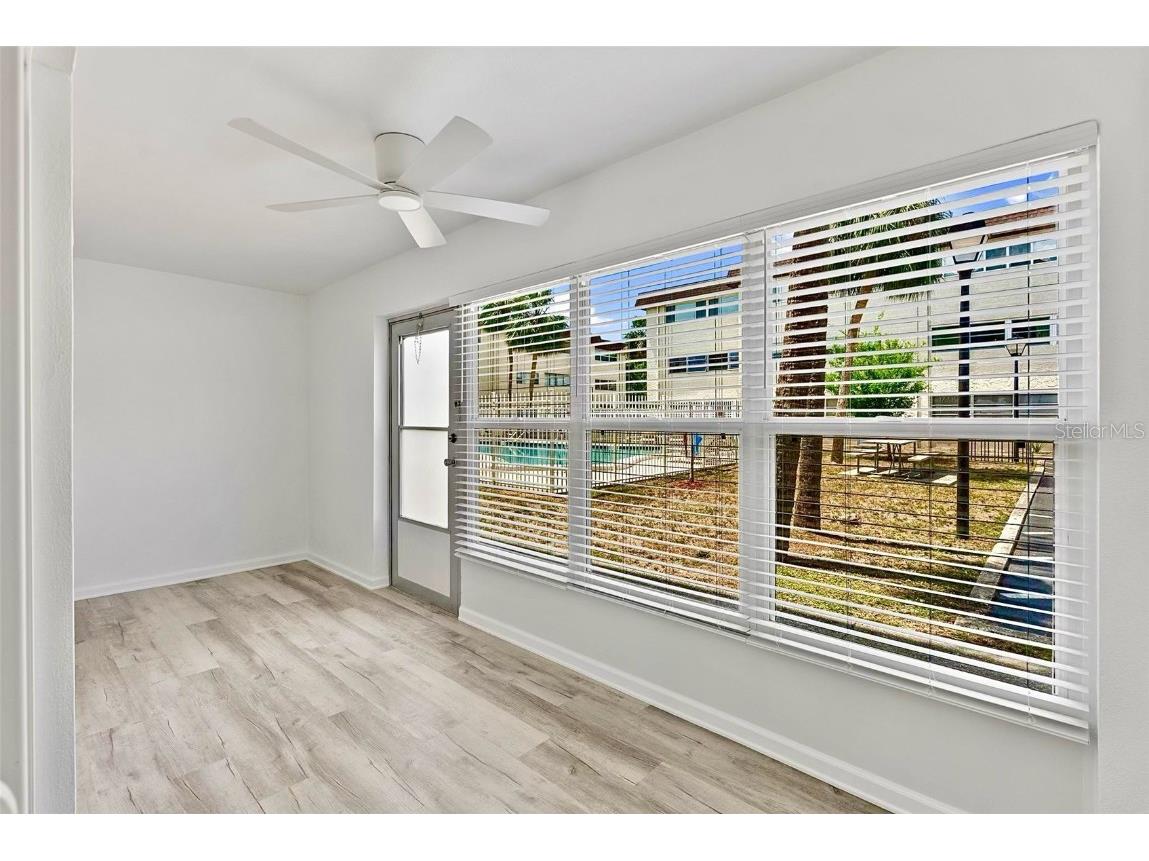 209 NE Lincoln Circle N #105 Saint Petersburg FL 33702 TB8358166 image21