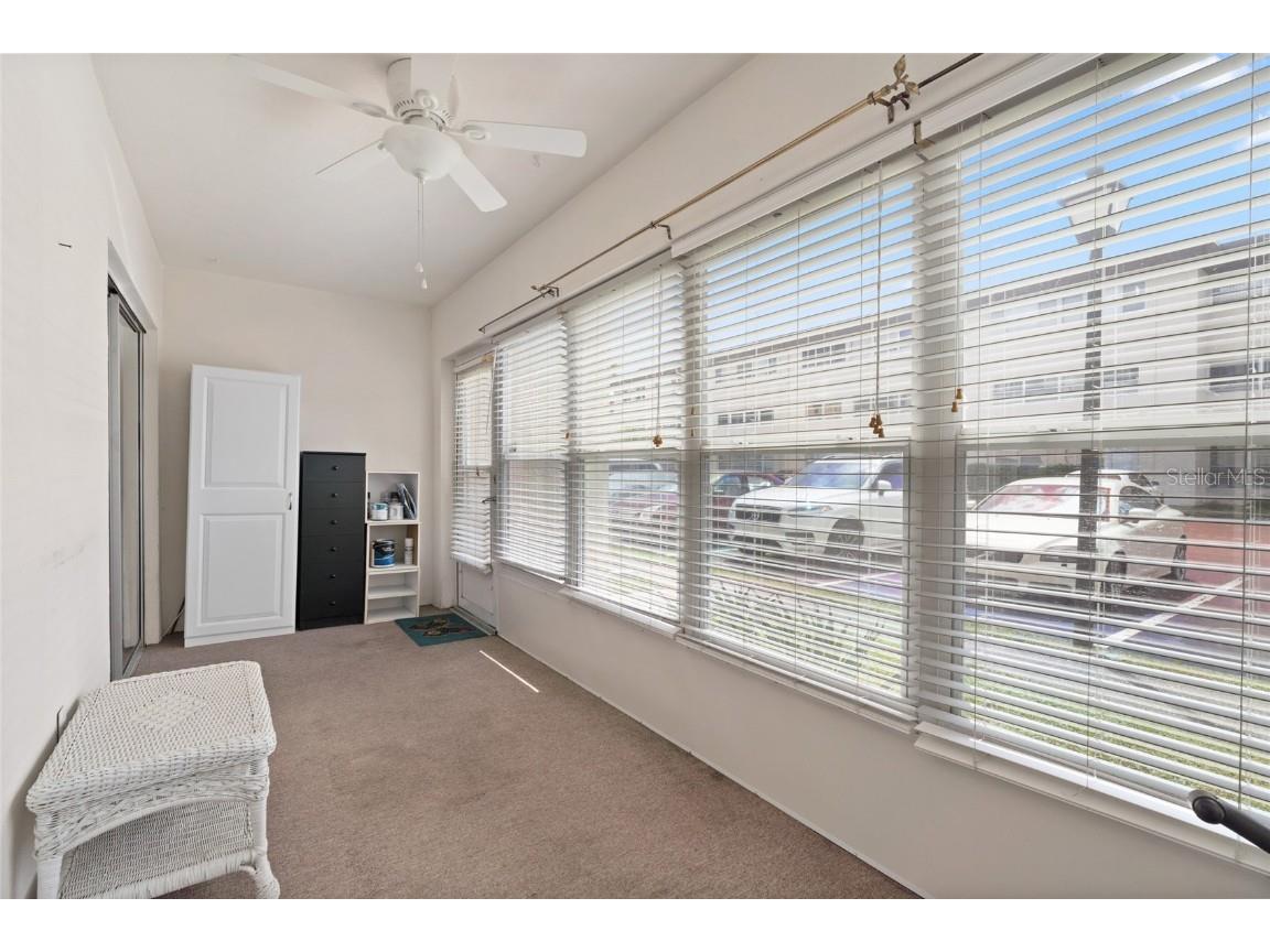 209 NE Lincoln Circle N #109 Saint Petersburg FL 33702 TB8429515 image20