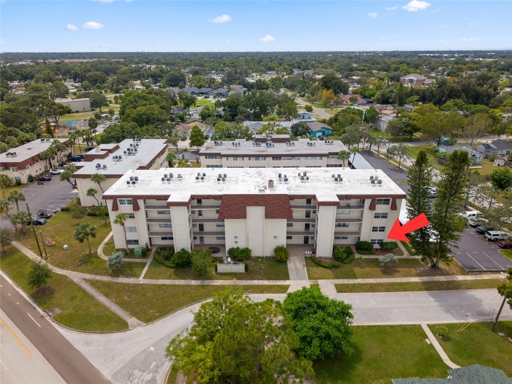 209 NE Lincoln Circle N #109 Saint Petersburg FL 33702 TB8429515 image25