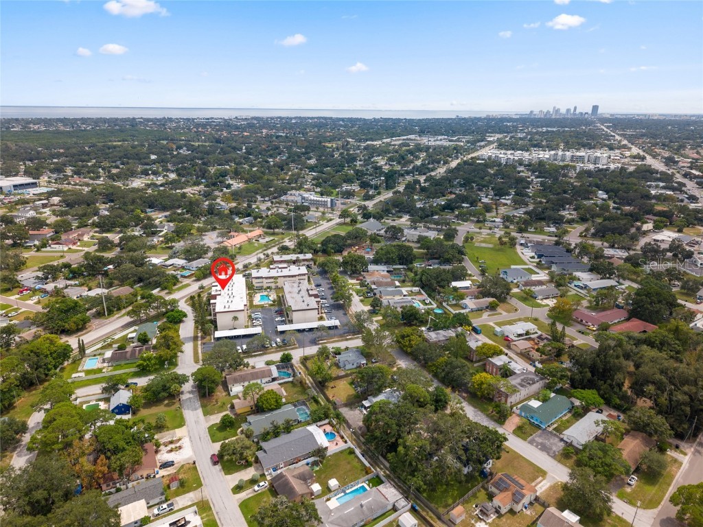 209 NE Lincoln Circle N #109 Saint Petersburg FL 33702 TB8429515 image26