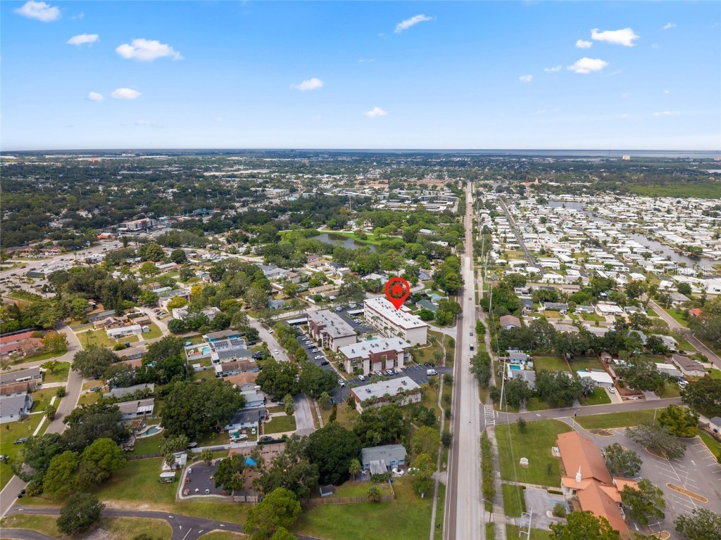 209 NE Lincoln Circle N #109 Saint Petersburg FL 33702 TB8429515 image27