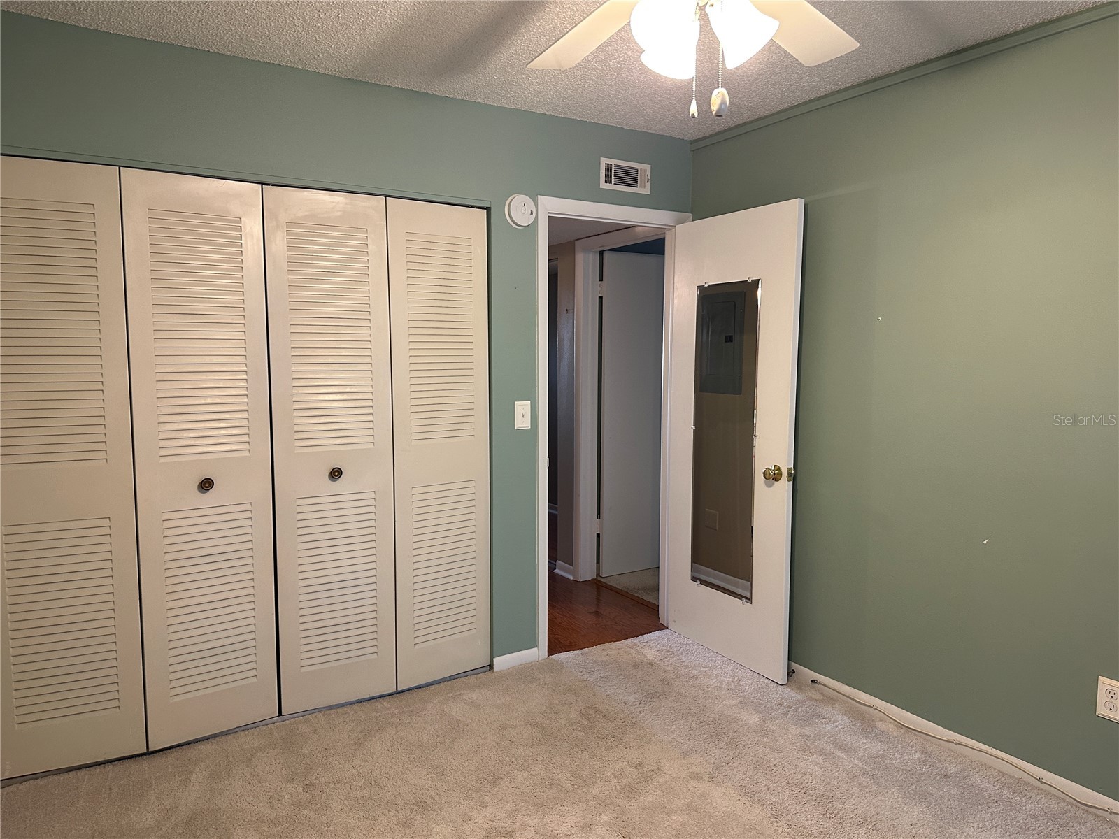 209 NE Lincoln Circle N #406 Saint Petersburg FL 33702 TB8487875 image14