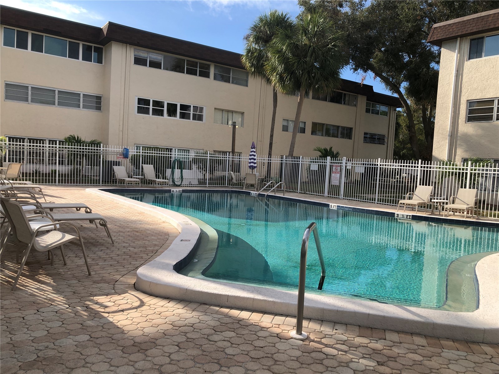 209 NE Lincoln Circle N #406 Saint Petersburg FL 33702 TB8487875 image22