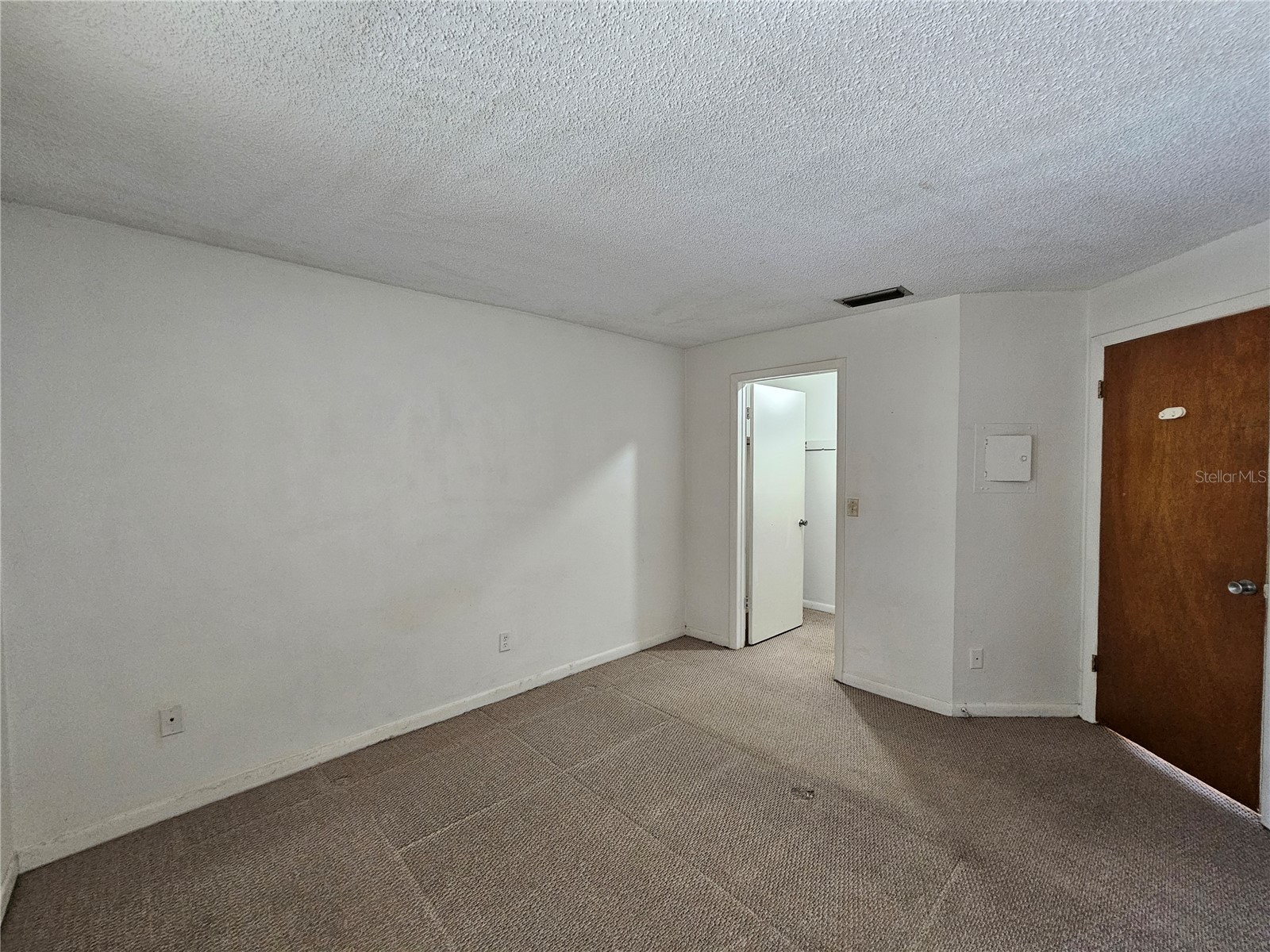 209 NW Jefferson Circle N #15 Saint Petersburg FL 33702 TB8508892 image12