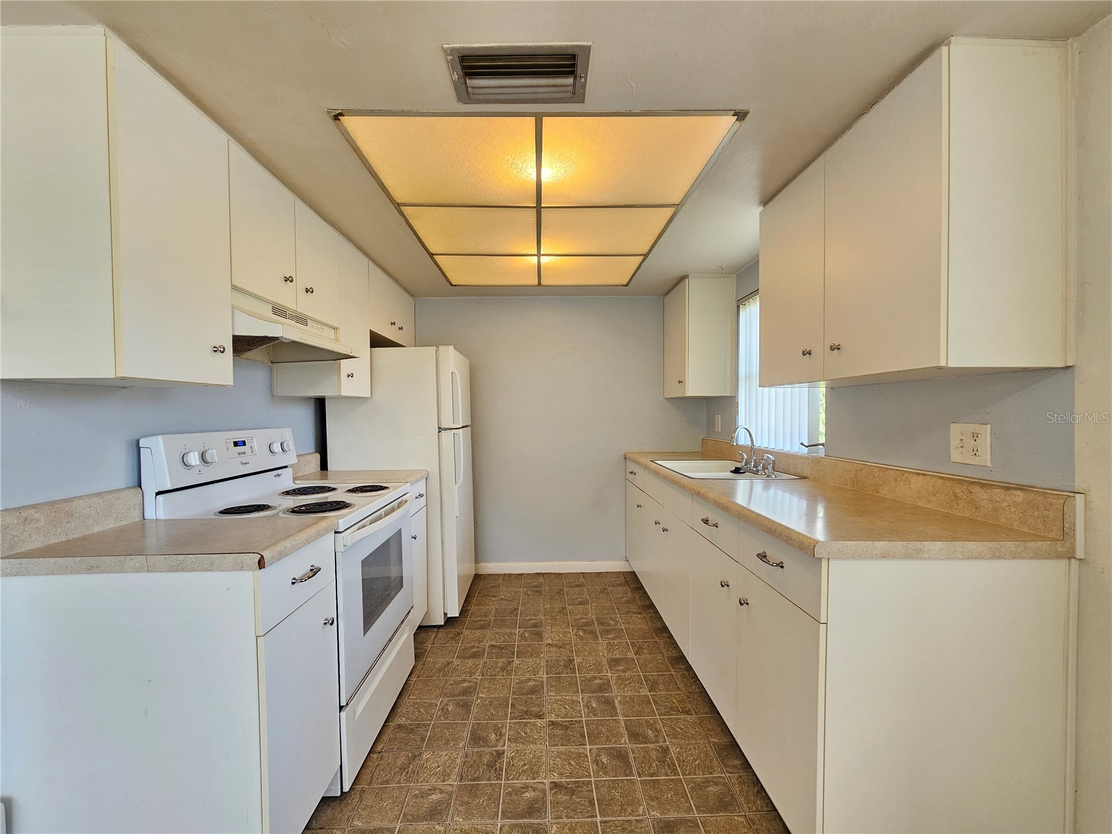 209 NW Jefferson Circle N #15 Saint Petersburg FL 33702 TB8508892 image9