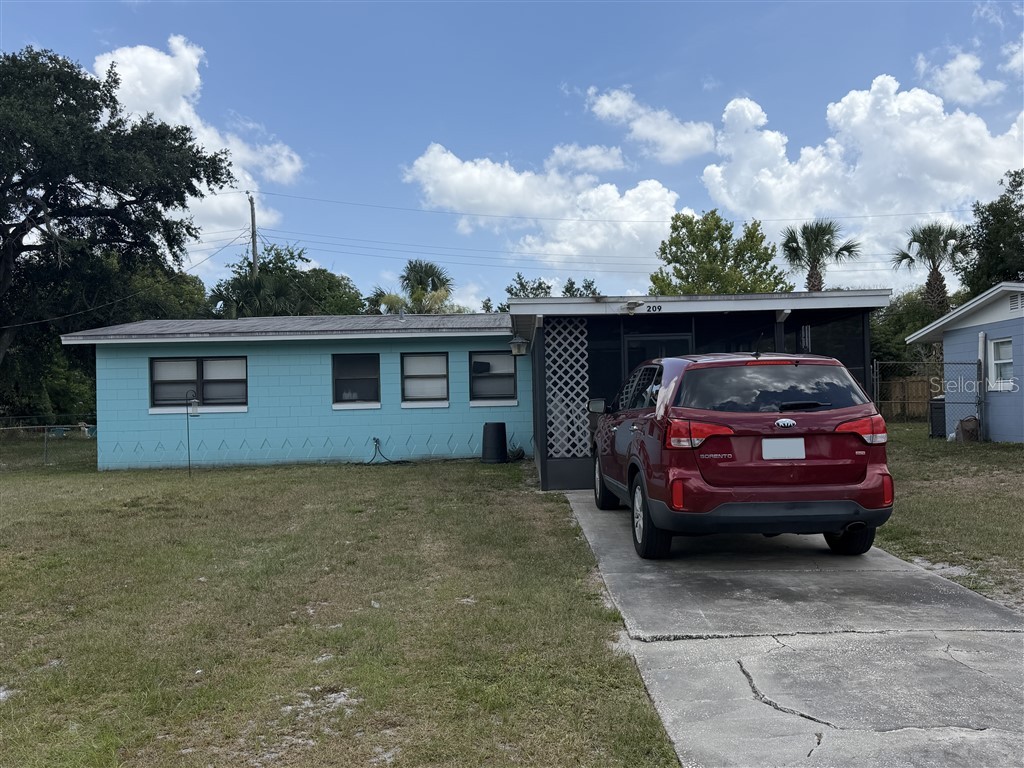 209 Palm Place Sanford FL 32773 O6413228 image1