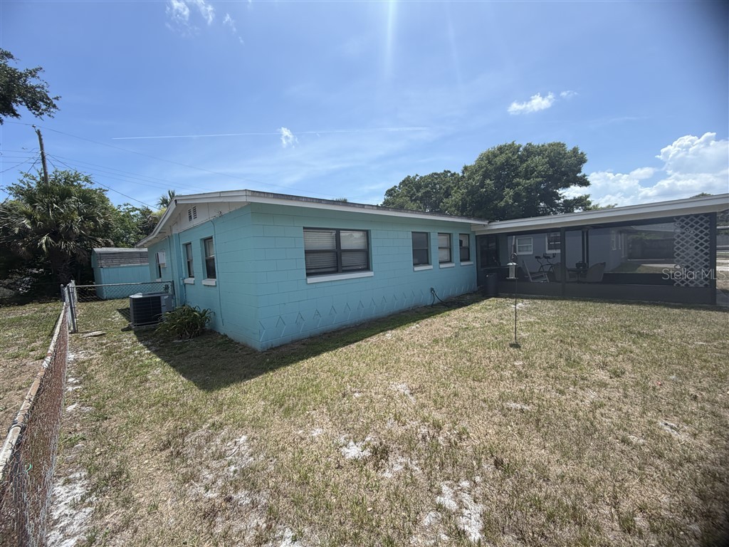 209 Palm Place Sanford FL 32773 O6413228 image2