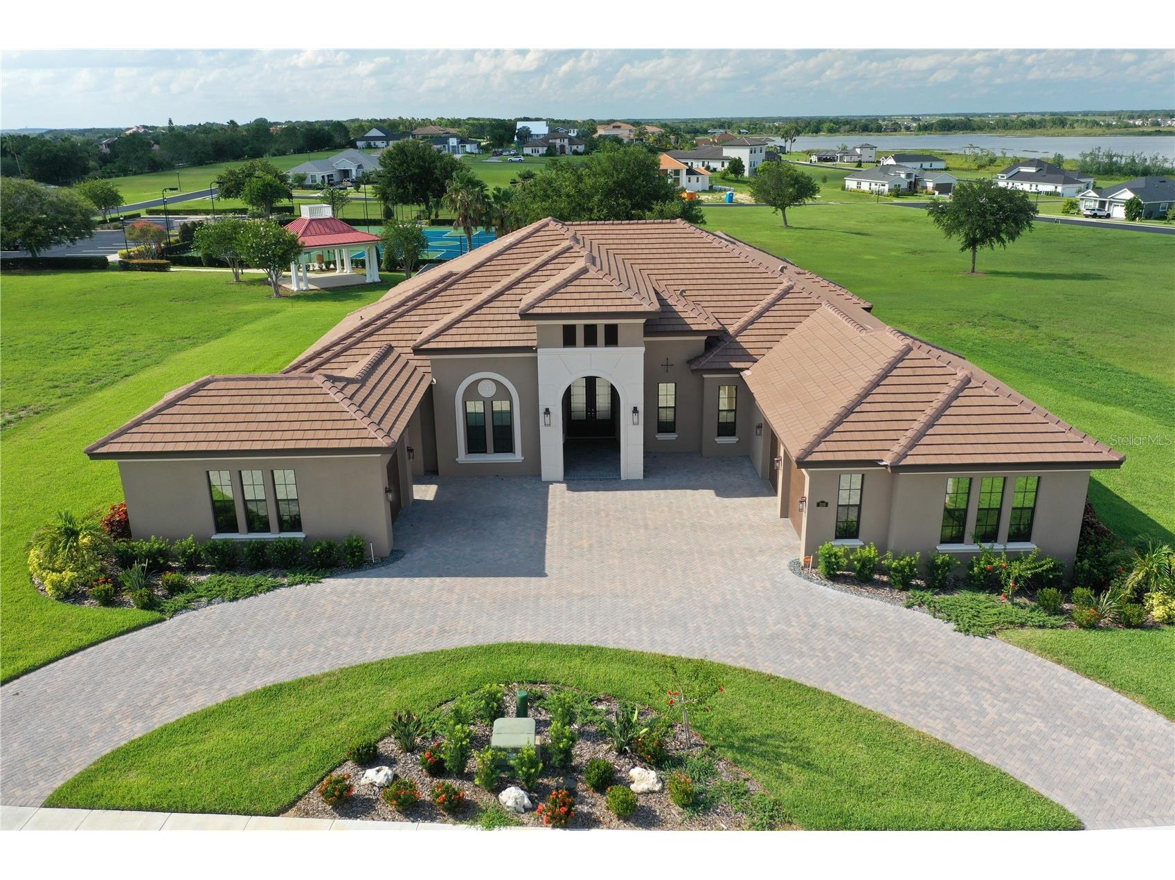 209 Pine Lilly Court Lake Alfred FL 33850 P4935049 image1