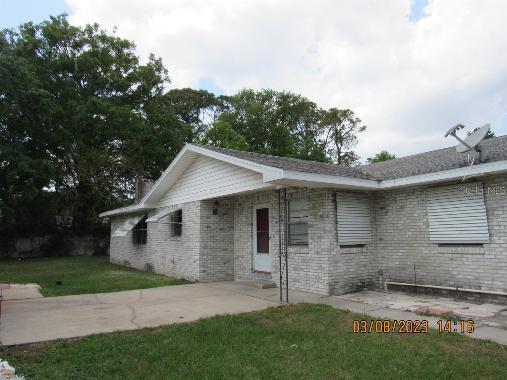 209 Pinehurst Drive #A Auburndale FL 33823 L4935828 image1