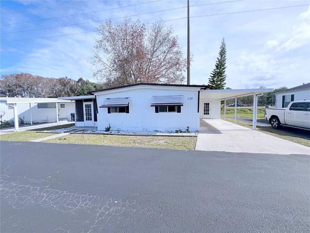 209 Rue De Pont Tavares FL 32778 A4597695 image1