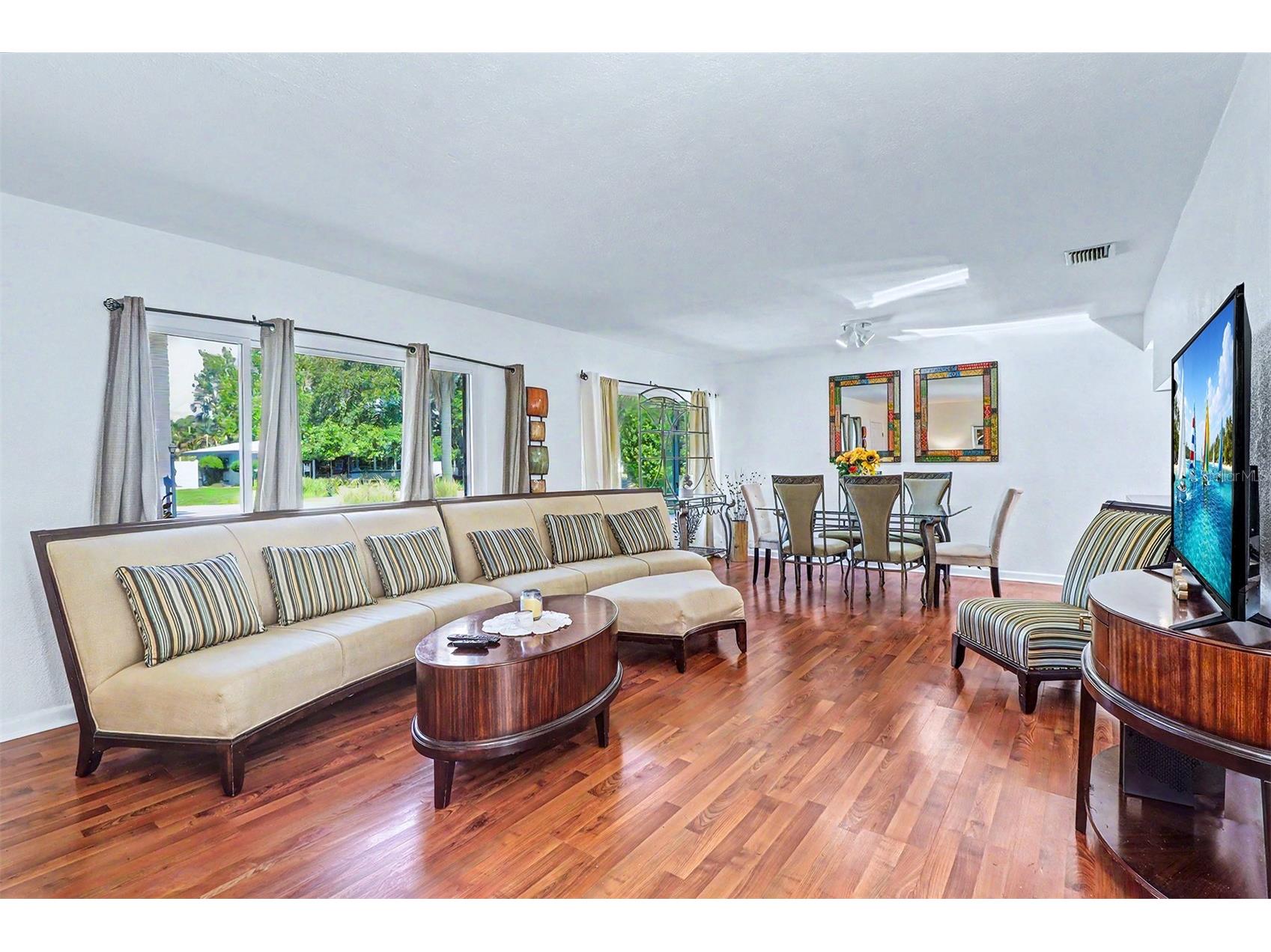 209 S Aurora Avenue Clearwater FL 33765 TB8506714 image5