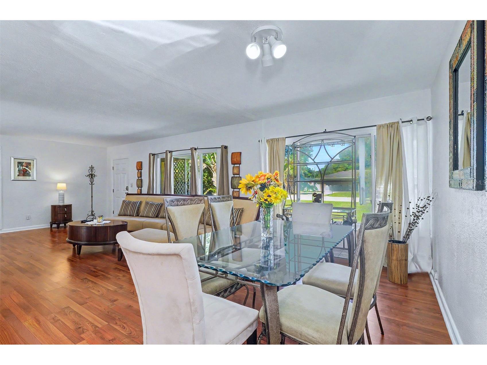 209 S Aurora Avenue Clearwater FL 33765 TB8506714 image8