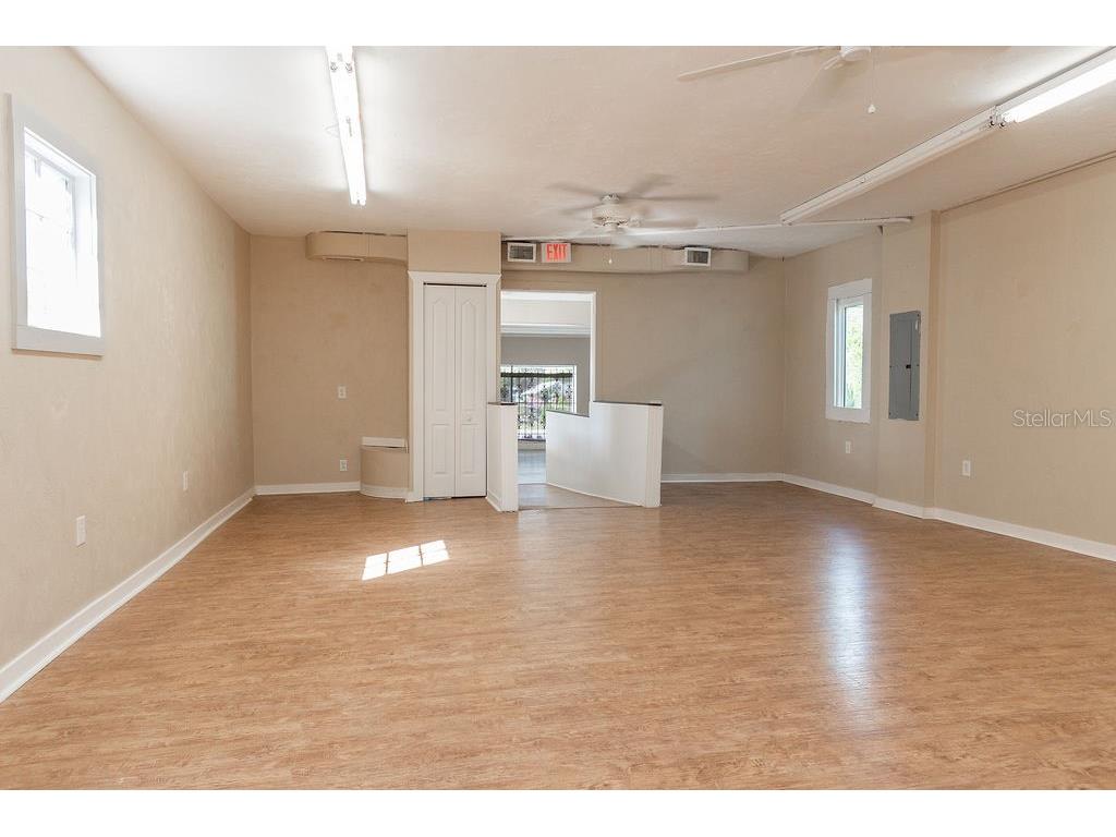 209 S Florida Avenue Deland FL 32720 V4944149 image12