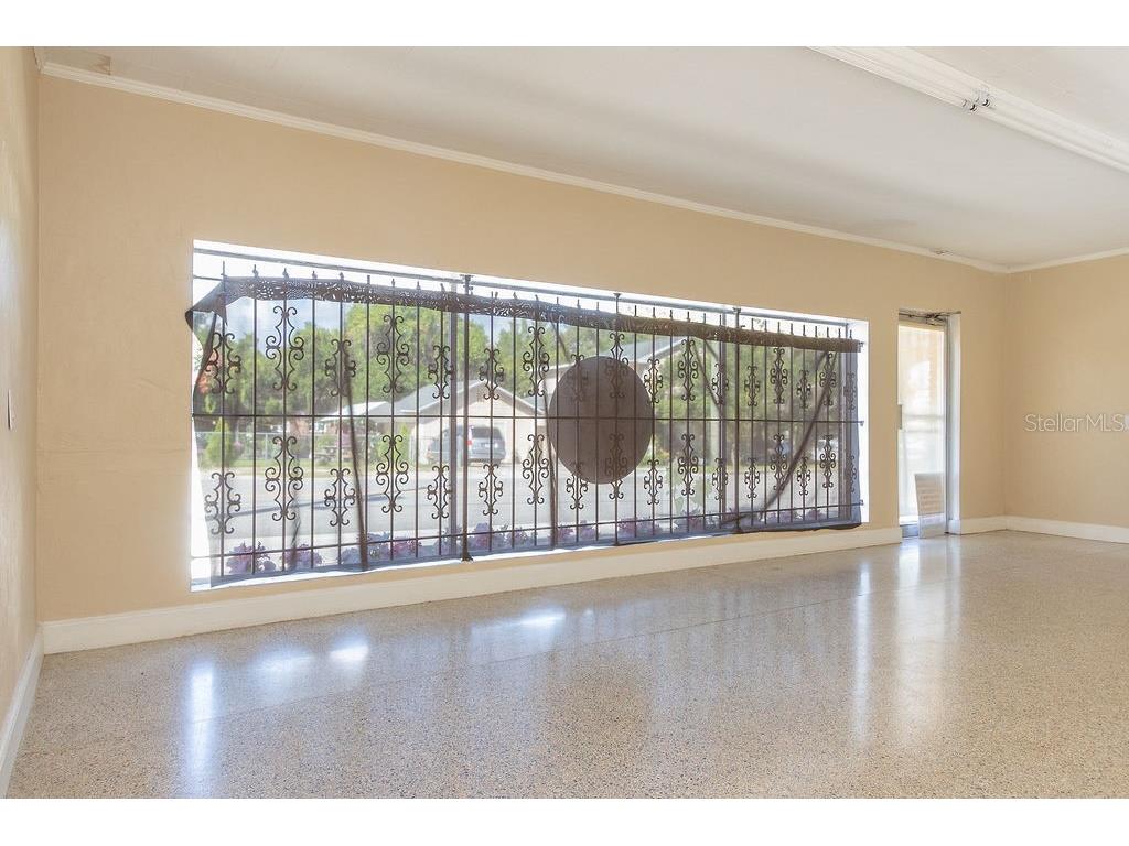 209 S Florida Avenue Deland FL 32720 V4944149 image4