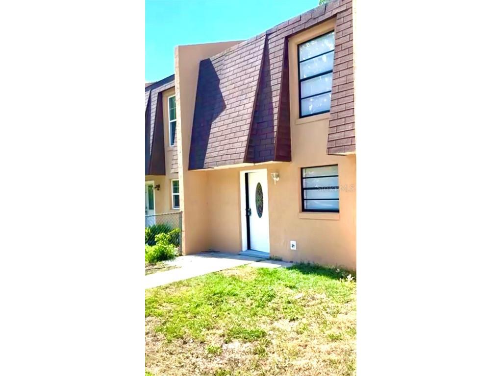 209 S Lake Street Leesburg FL 34748 O6203115 image1