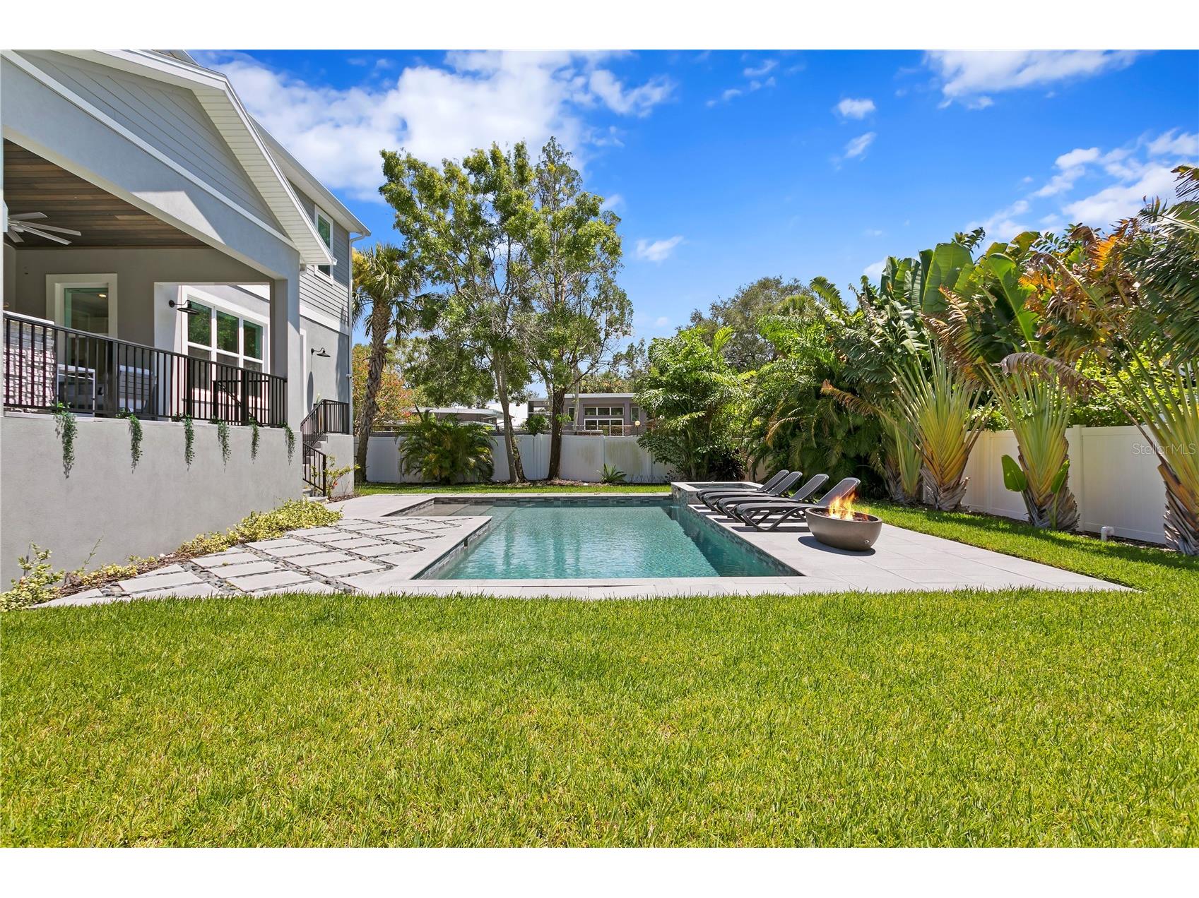 209 S Shore Crest Drive Tampa FL 33609 TB8515369 image10