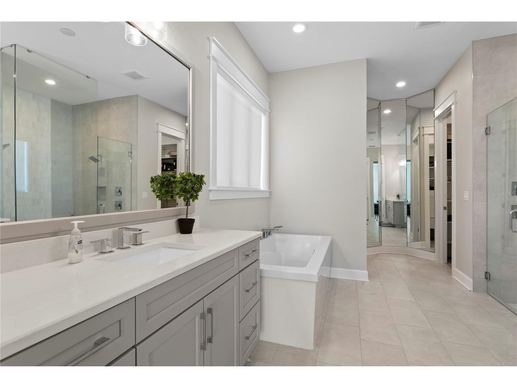 209 S Shore Crest Drive Tampa FL 33609 TB8515369 image38