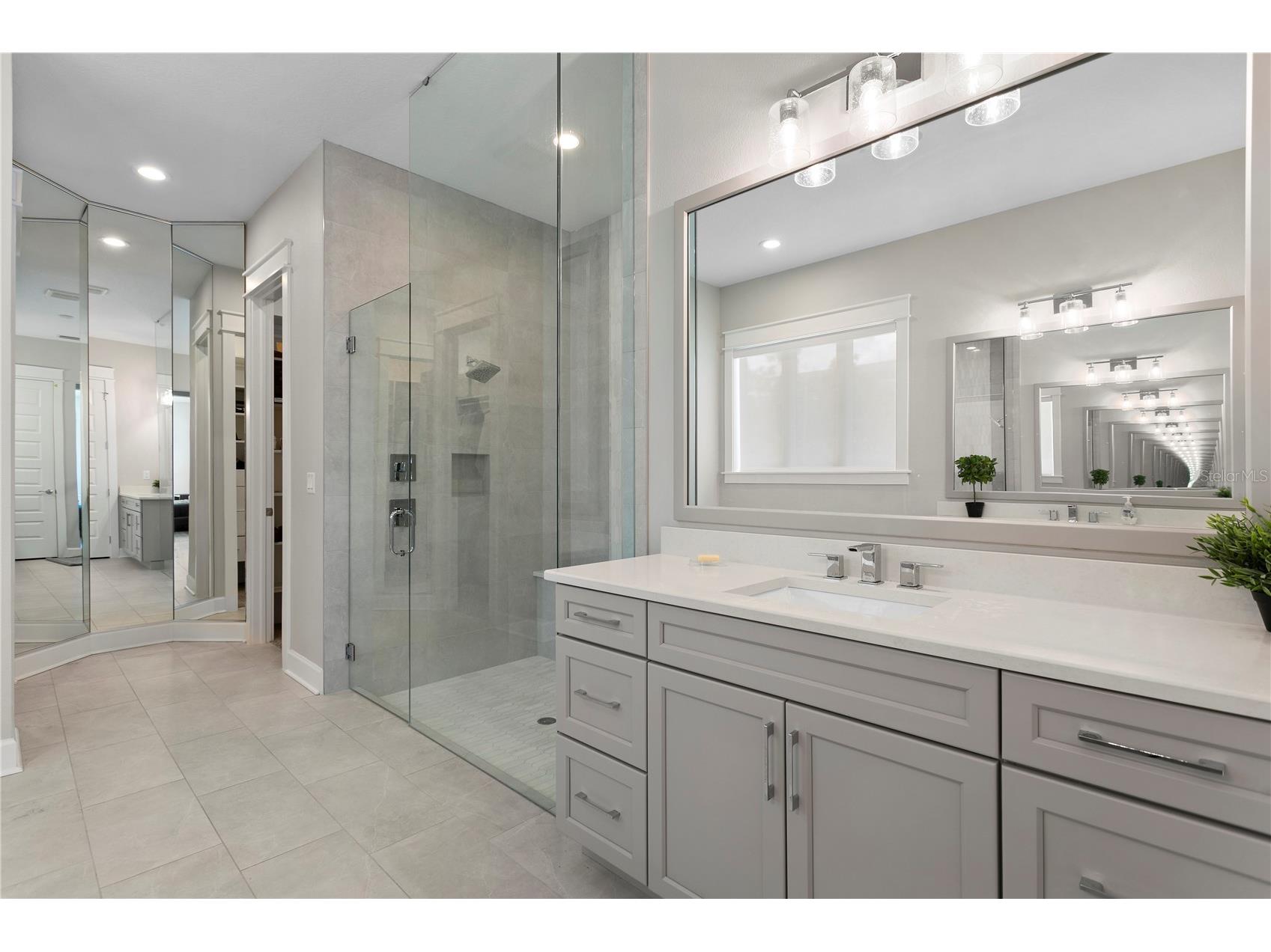 209 S Shore Crest Drive Tampa FL 33609 TB8515369 image39