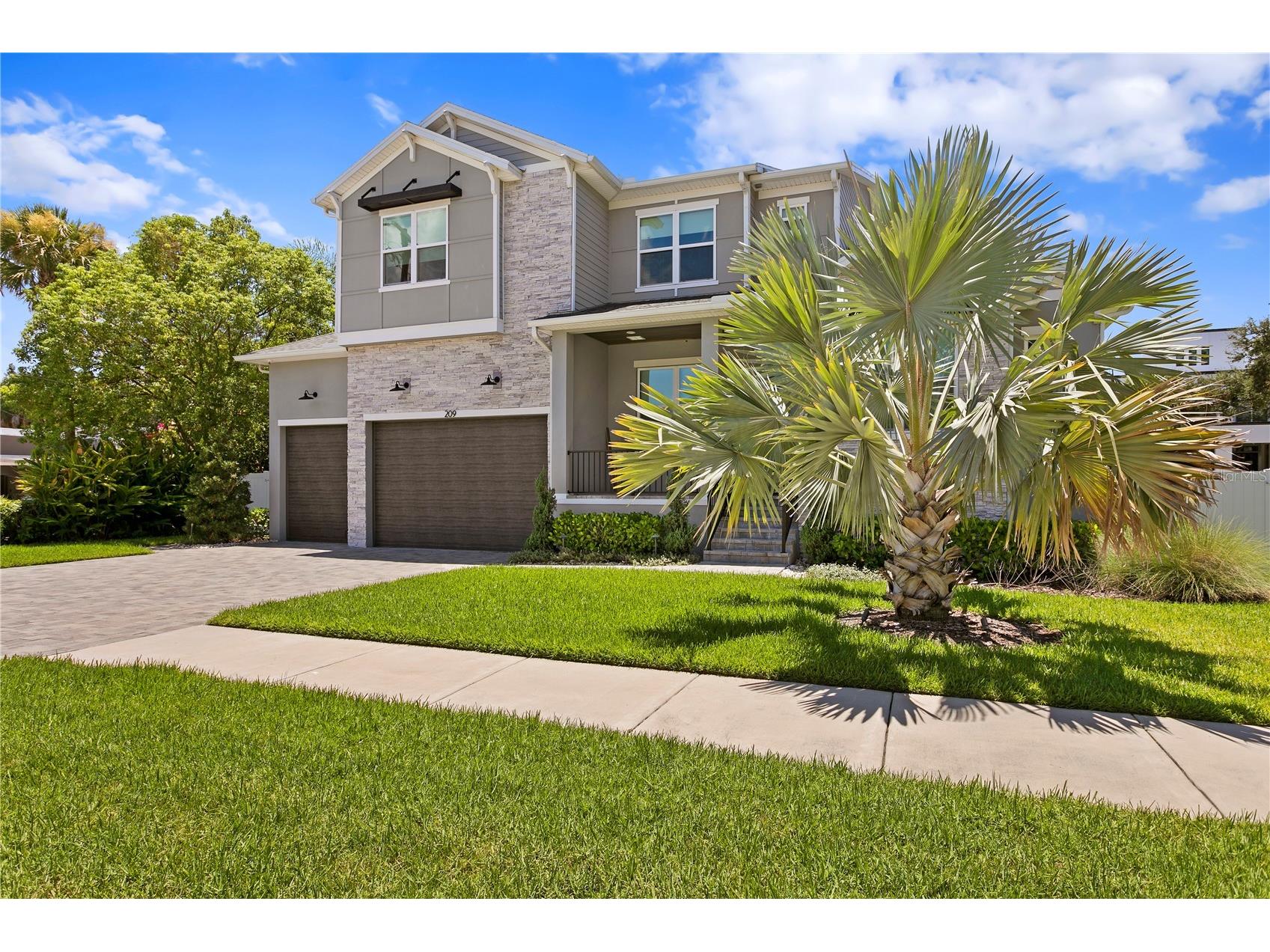 209 S Shore Crest Drive Tampa FL 33609 TB8515369 image4