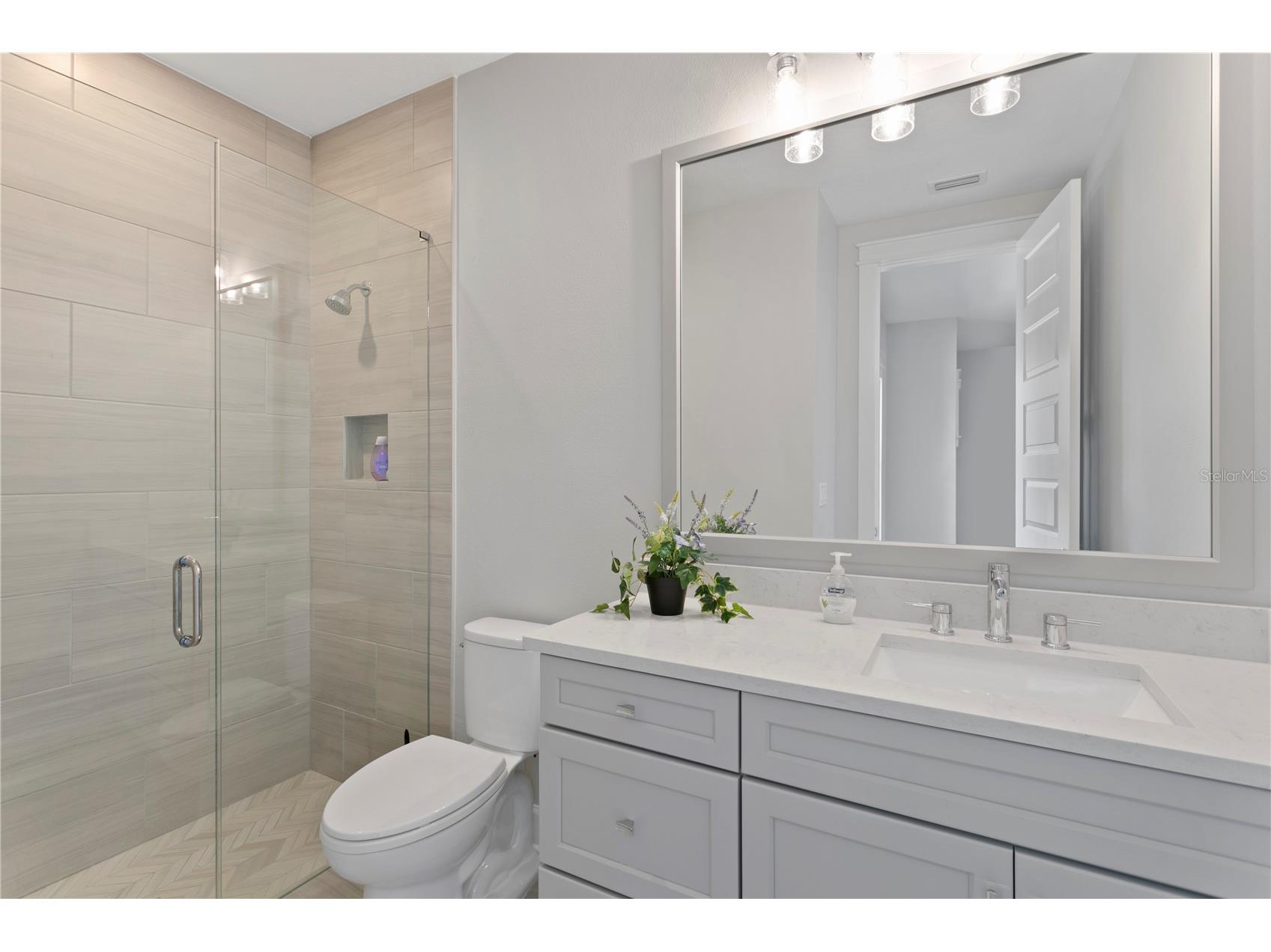 209 S Shore Crest Drive Tampa FL 33609 TB8515369 image45