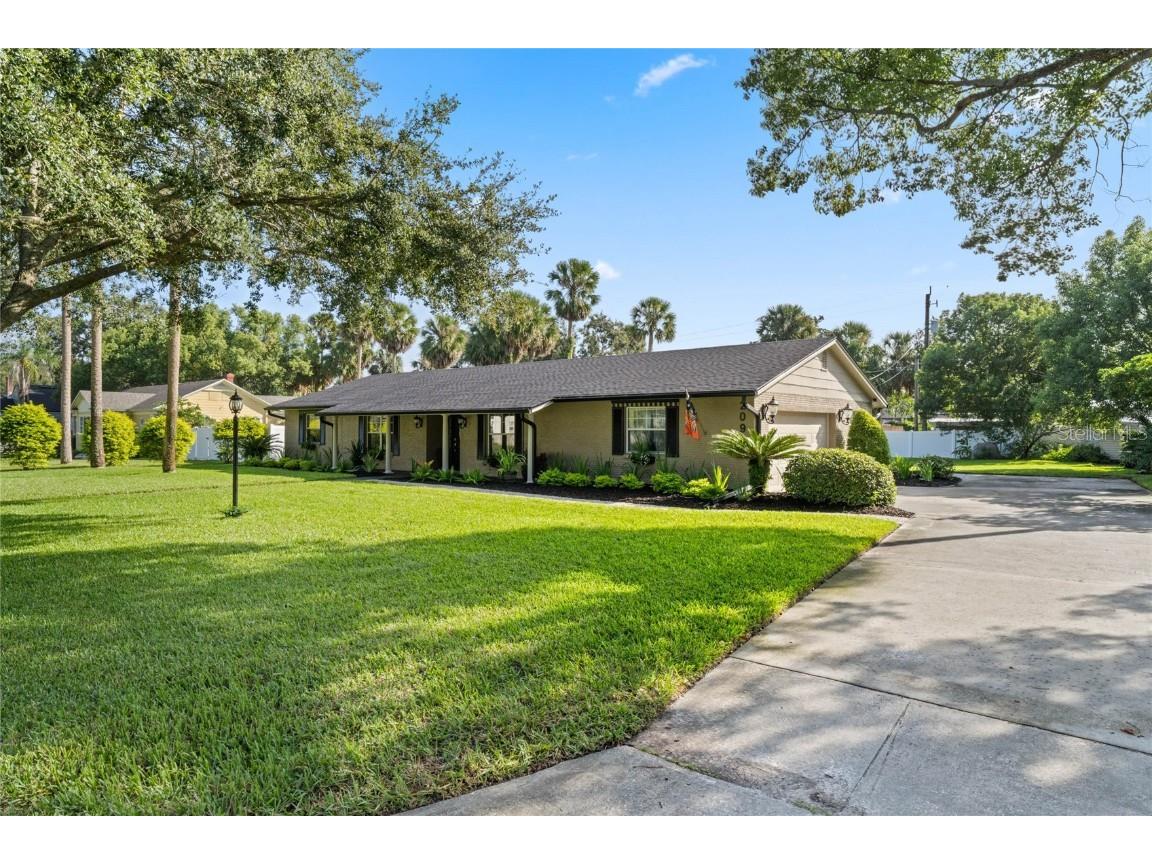 209 S Summerlin Avenue Sanford FL 32771 O6147098 image1
