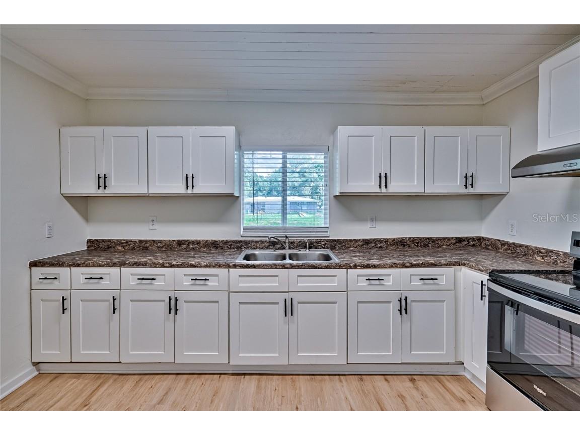 209 SE 47th Street Gainesville FL 32641 GC534563 image8