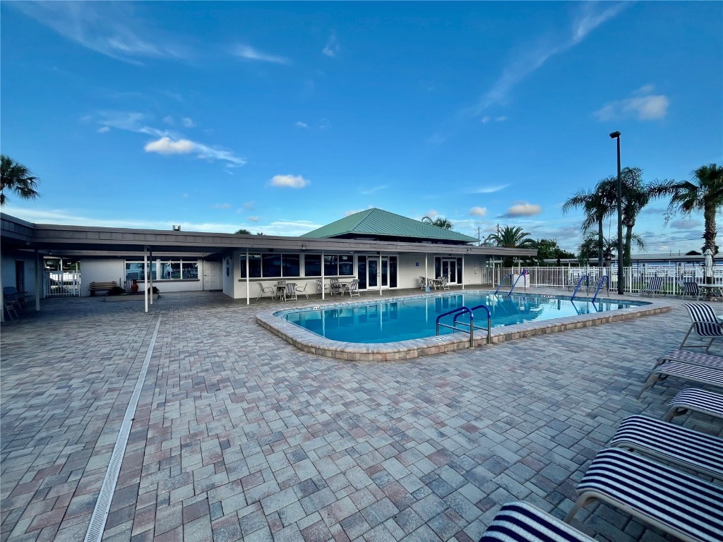209 Seagull Drive Tarpon Springs FL 34689 TB8405470 image23
