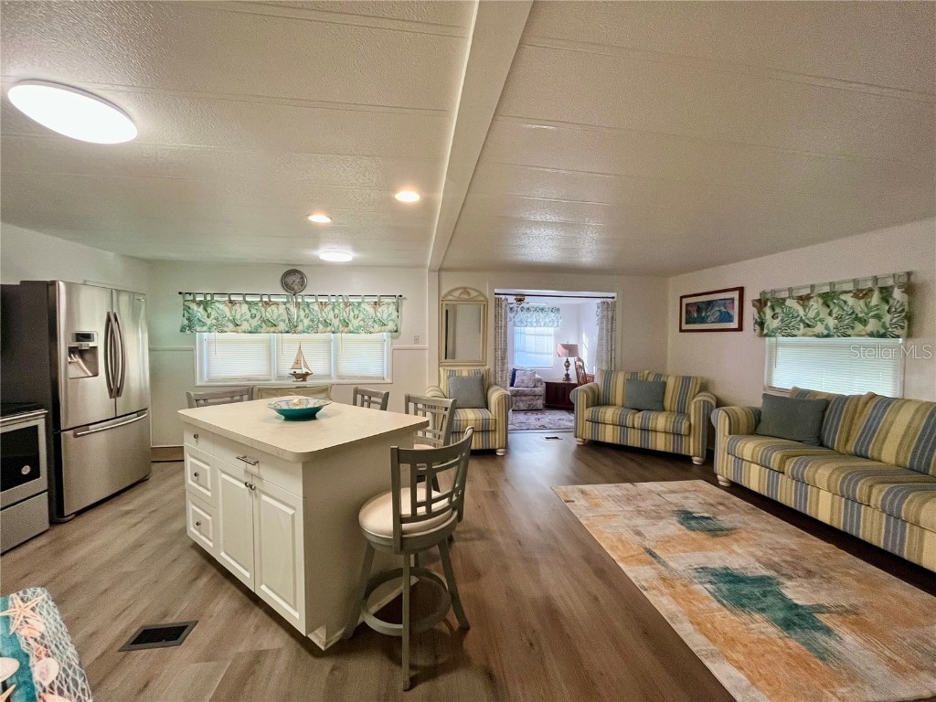 209 Seagull Drive Tarpon Springs FL 34689 TB8405470 image3