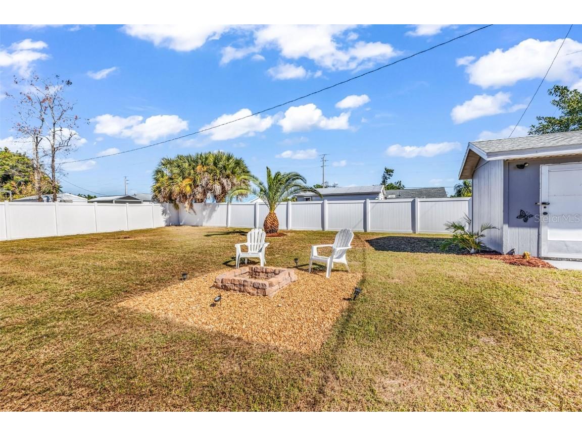 209 Seminole Boulevard NW Port Charlotte FL 33952 C7516185 image20