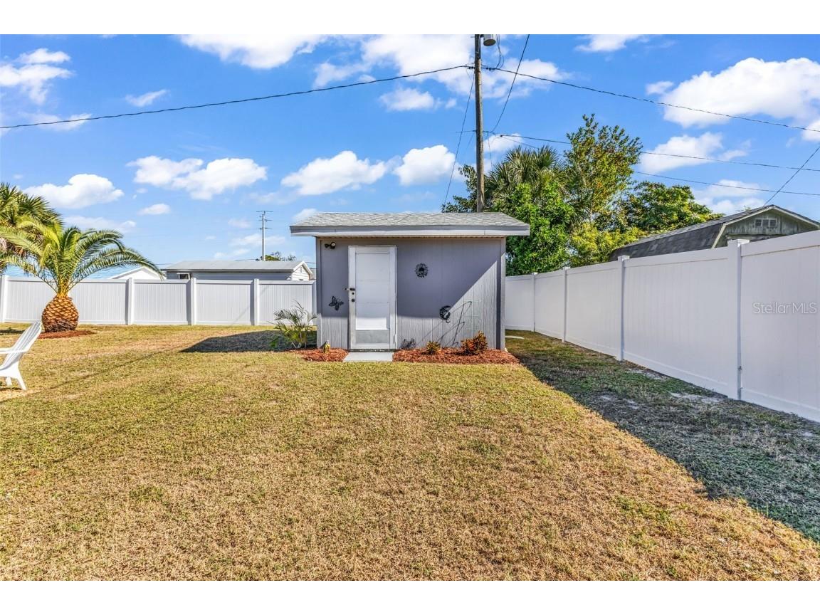 209 Seminole Boulevard NW Port Charlotte FL 33952 C7516185 image22