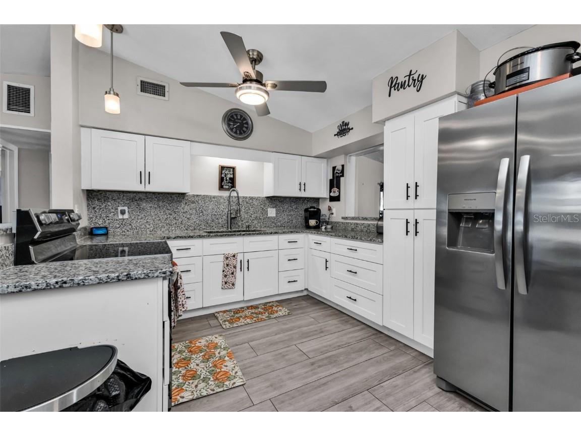 209 Seminole Boulevard NW Port Charlotte FL 33952 C7516185 image5