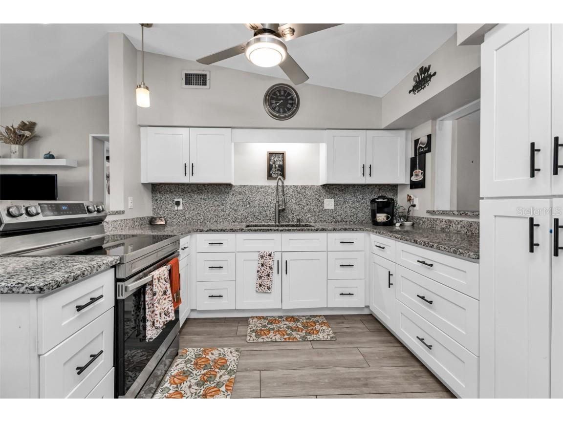 209 Seminole Boulevard NW Port Charlotte FL 33952 C7516185 image6