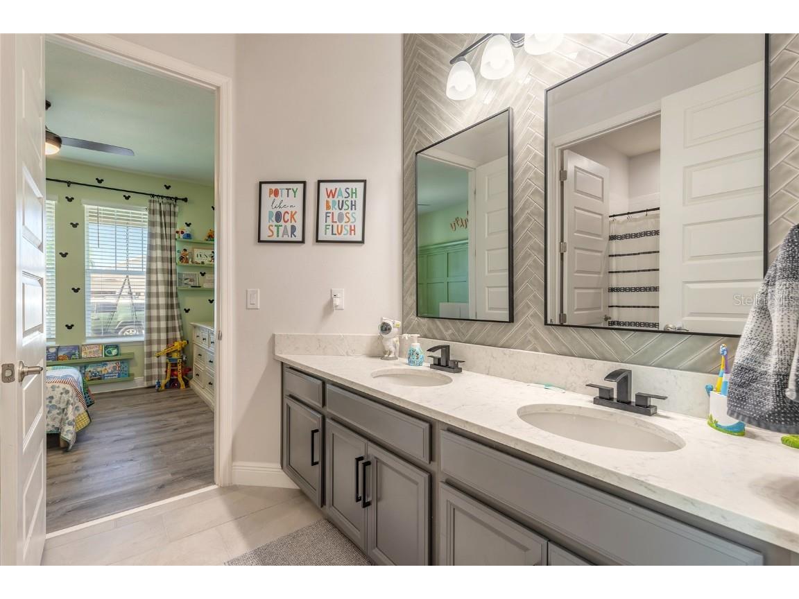 209 Venetian Palms Boulevard New Smyrna Beach FL 32168 NS1086632 image24