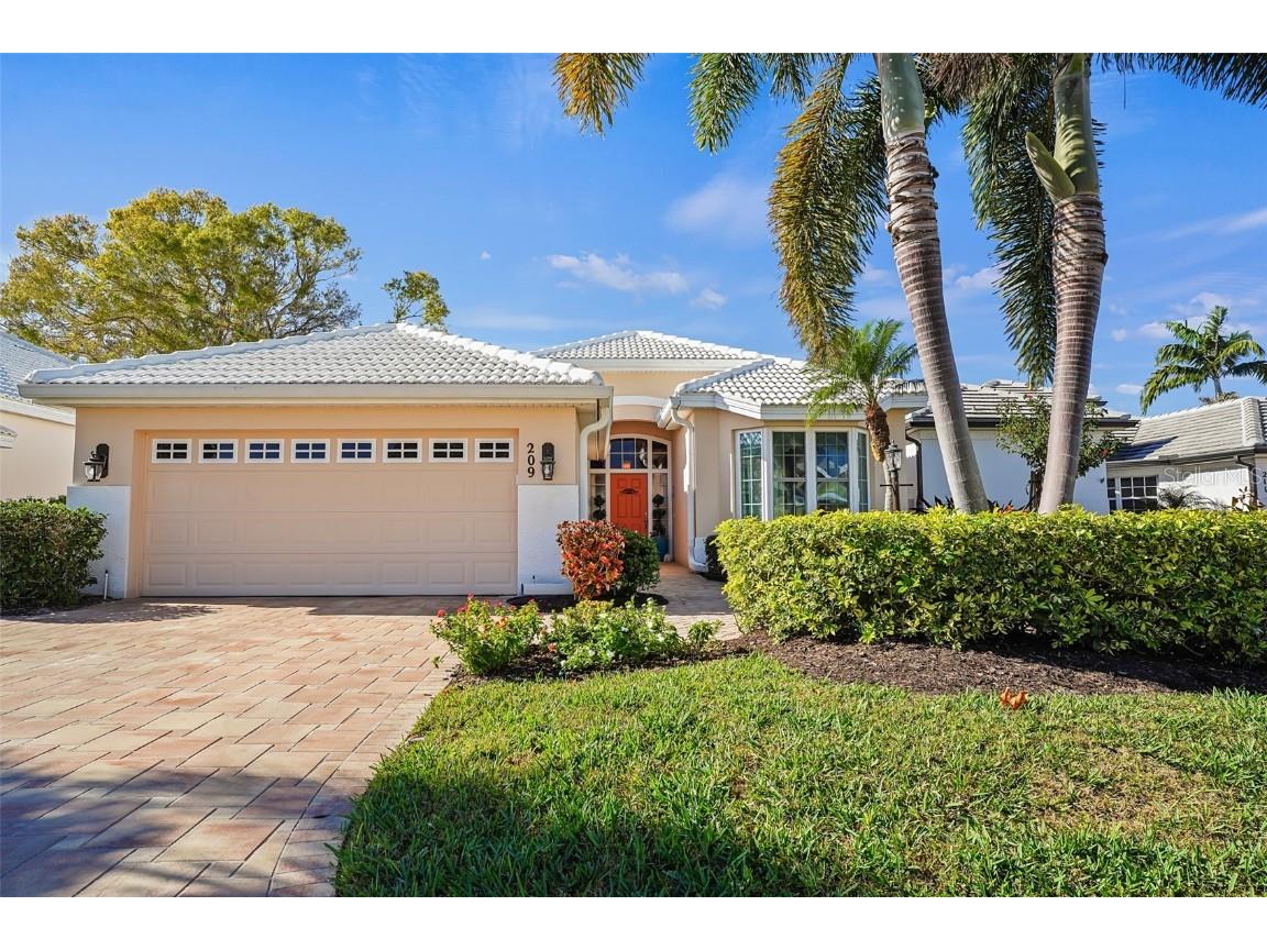209 Vestavia Drive Venice FL 34292 N6130863 image1