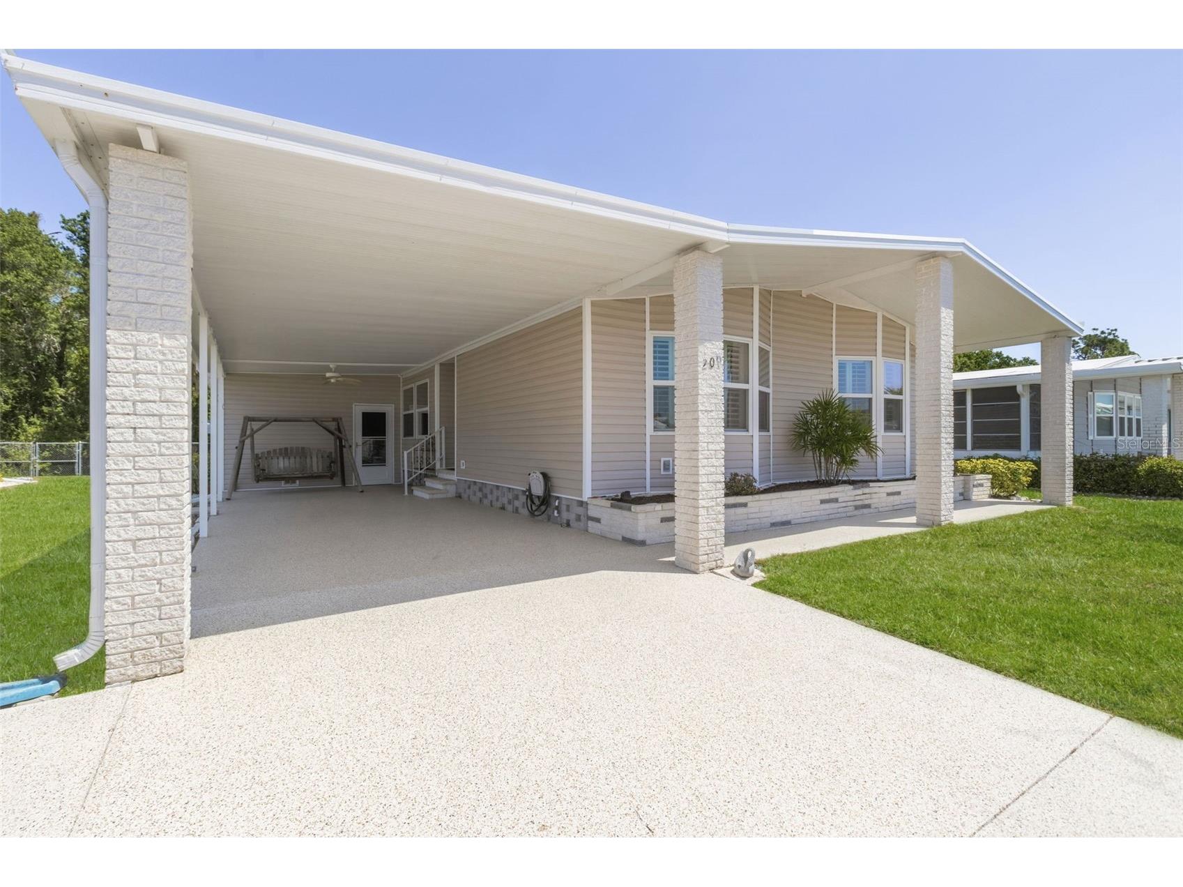 209 Vistoria Drive North Port FL 34287 TB8495553 image3
