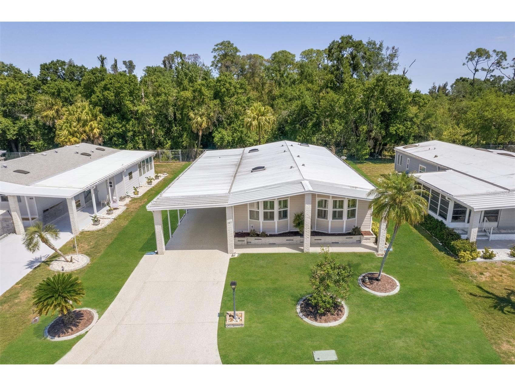 209 Vistoria Drive North Port FL 34287 TB8495553 image31