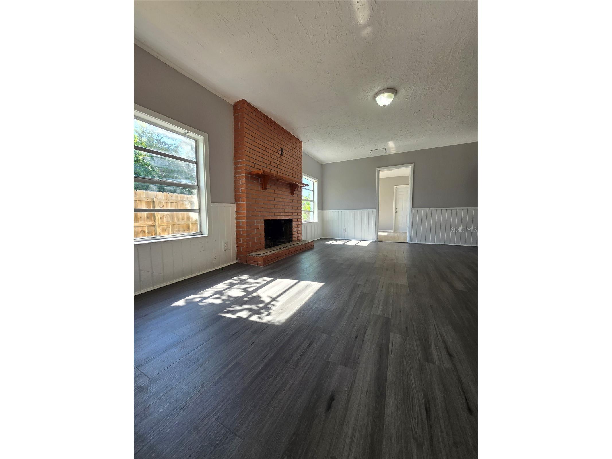209 W Kirby Street Tampa FL 33604 TB8503261 image4