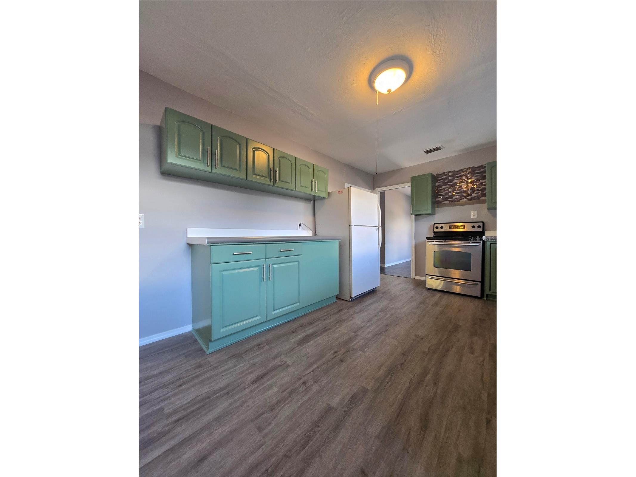 209 W Kirby Street Tampa FL 33604 TB8503261 image6