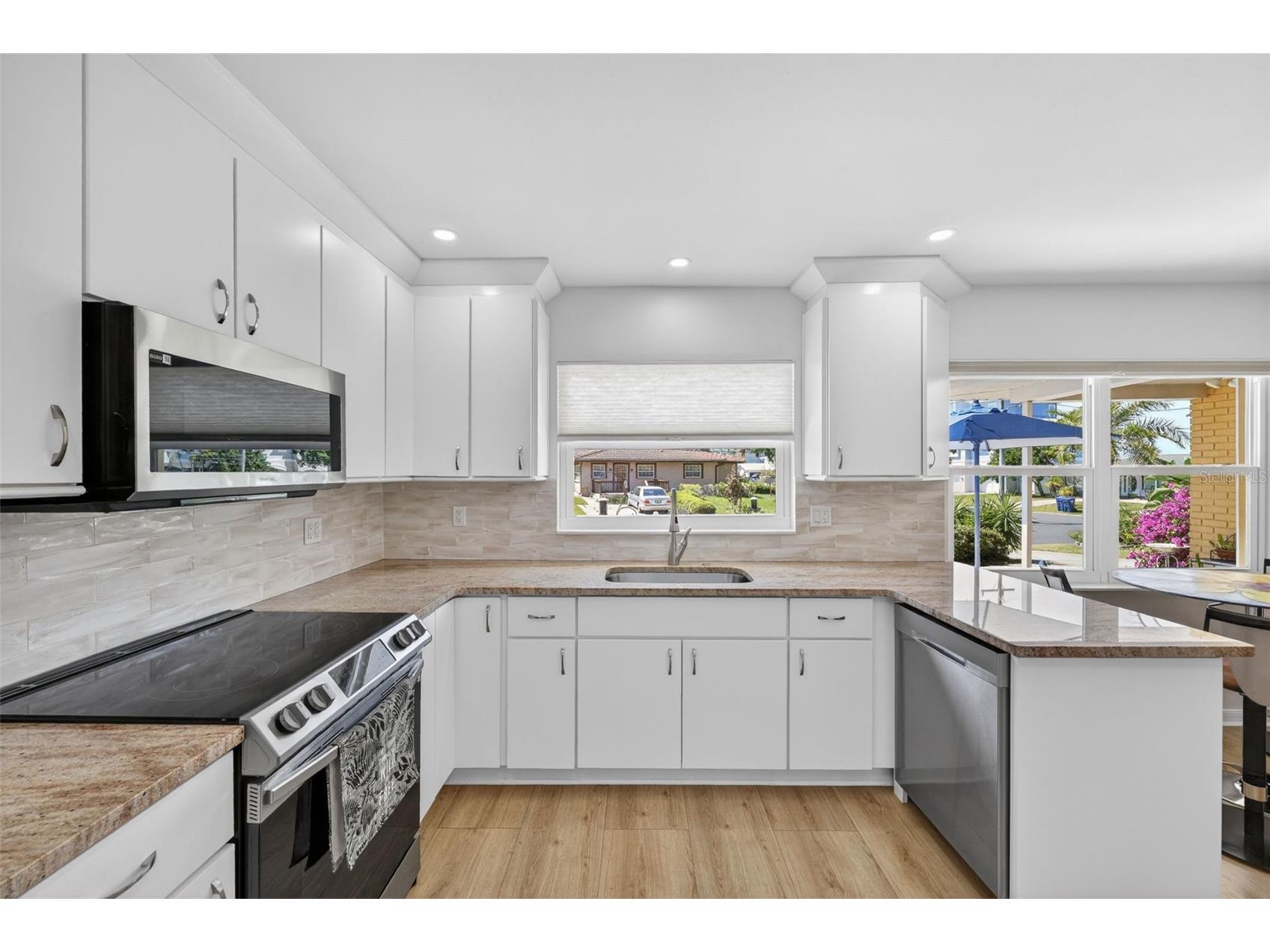 209 Westwinds Drive Palm Harbor FL 34683 TB8499622 image16