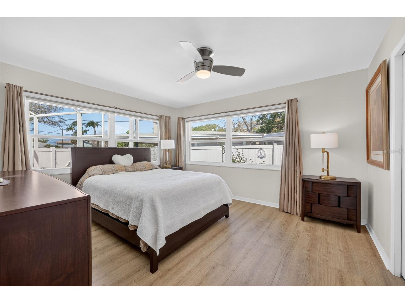 209 Westwinds Drive Palm Harbor FL 34683 TB8499622 image32