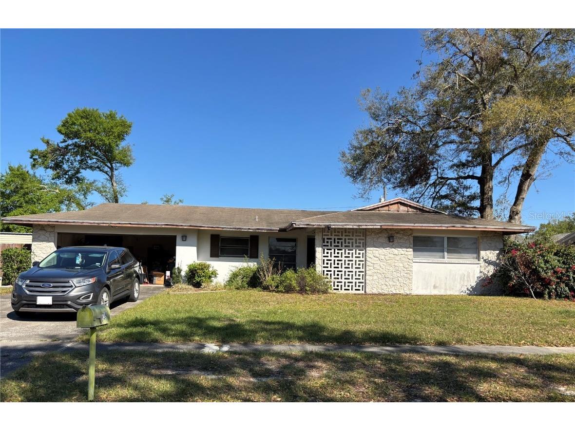 209 Whippoorwill Drive Altamonte Springs FL 32701 O6288527 image1