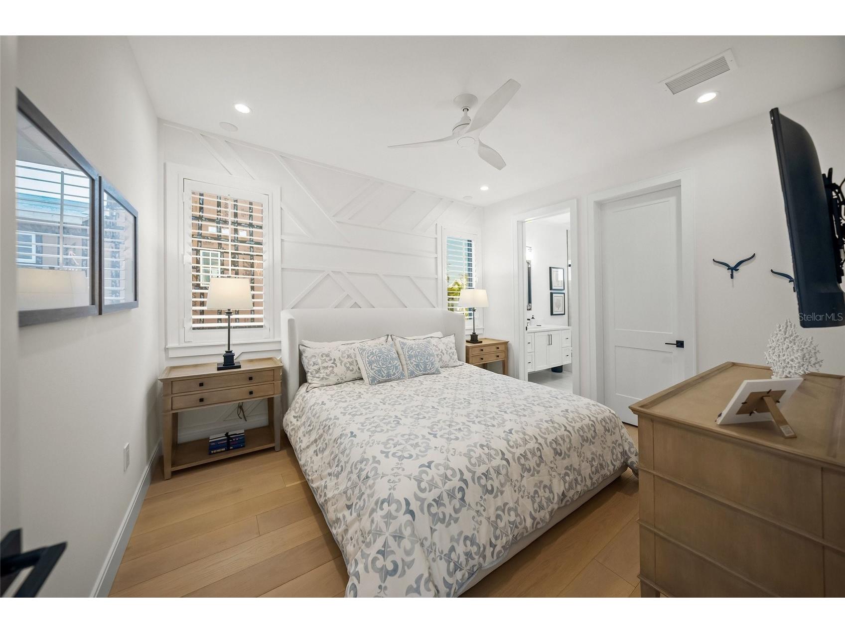 209 Willow Avenue Anna Maria FL 34216 A4688392 image24