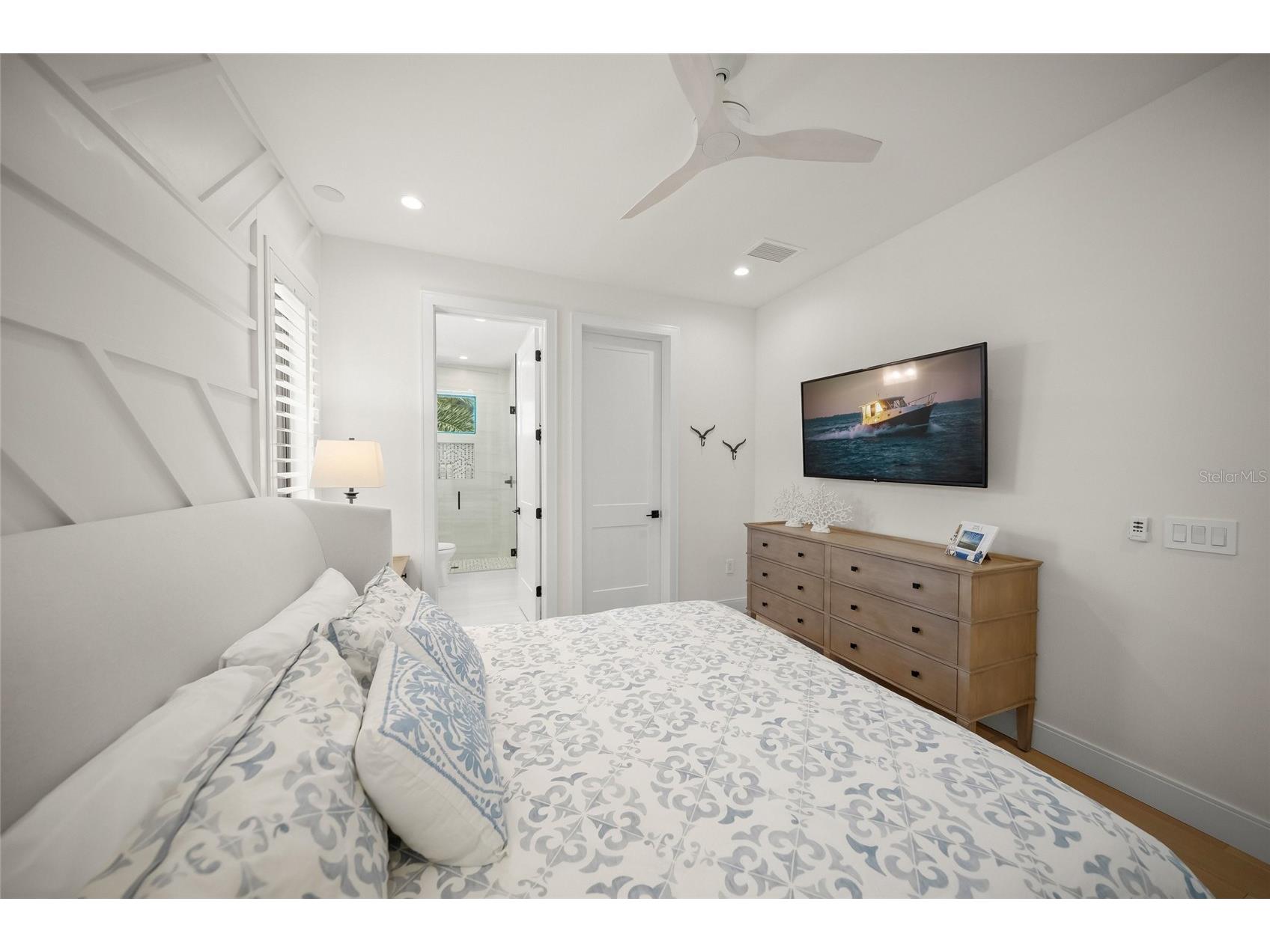 209 Willow Avenue Anna Maria FL 34216 A4688392 image25