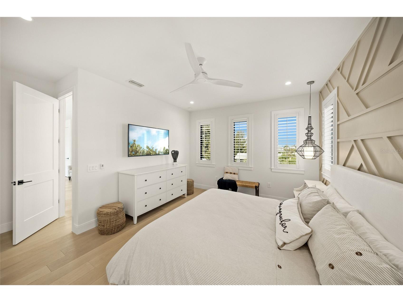 209 Willow Avenue Anna Maria FL 34216 A4688392 image50