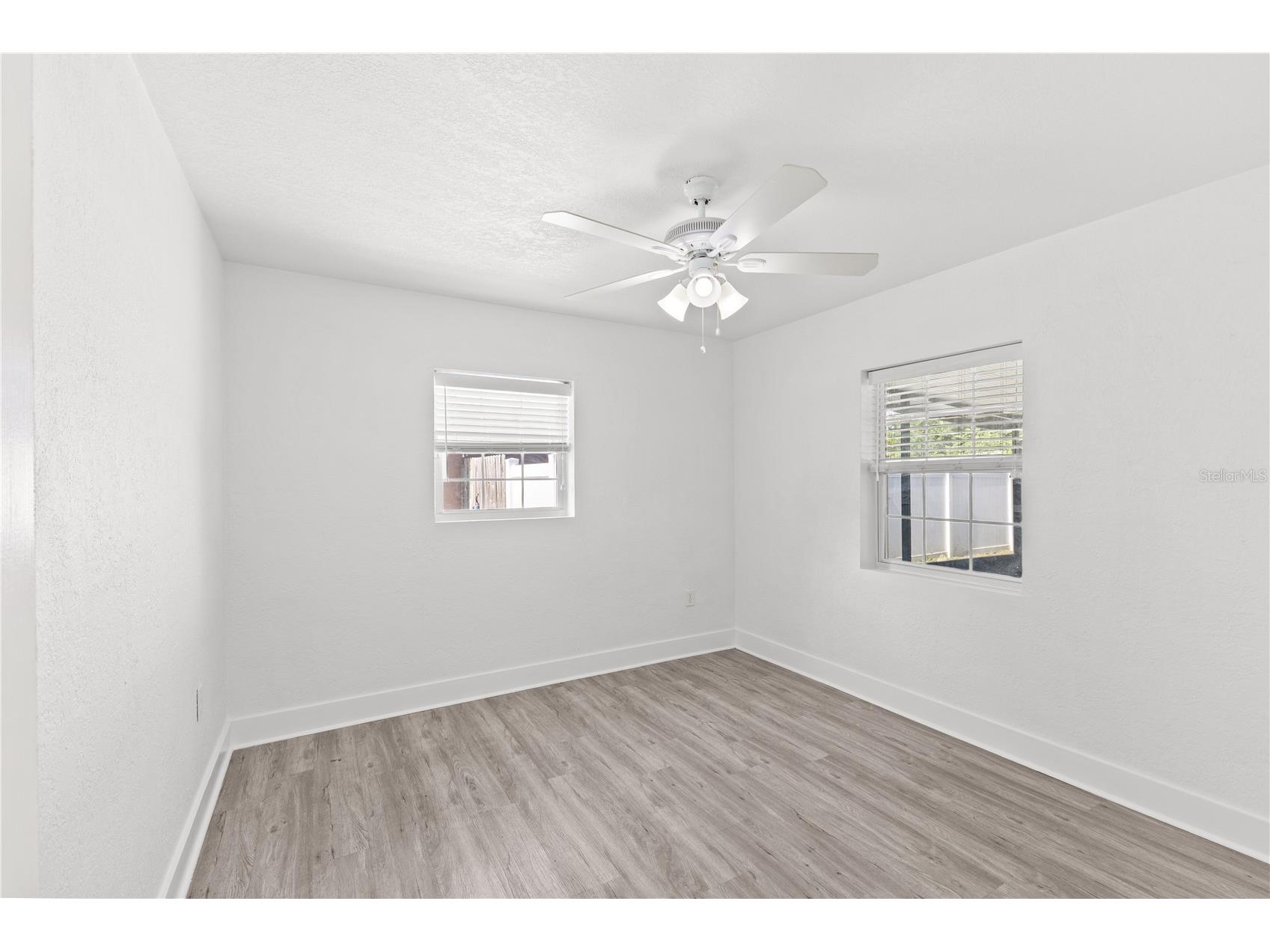 2090 75th Street N Saint Petersburg FL 33710 TB8515343 image15