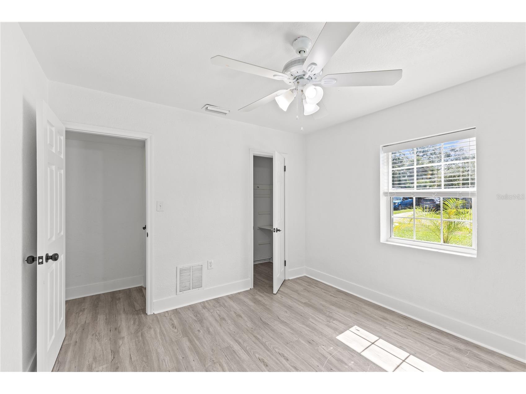 2090 75th Street N Saint Petersburg FL 33710 TB8515343 image18
