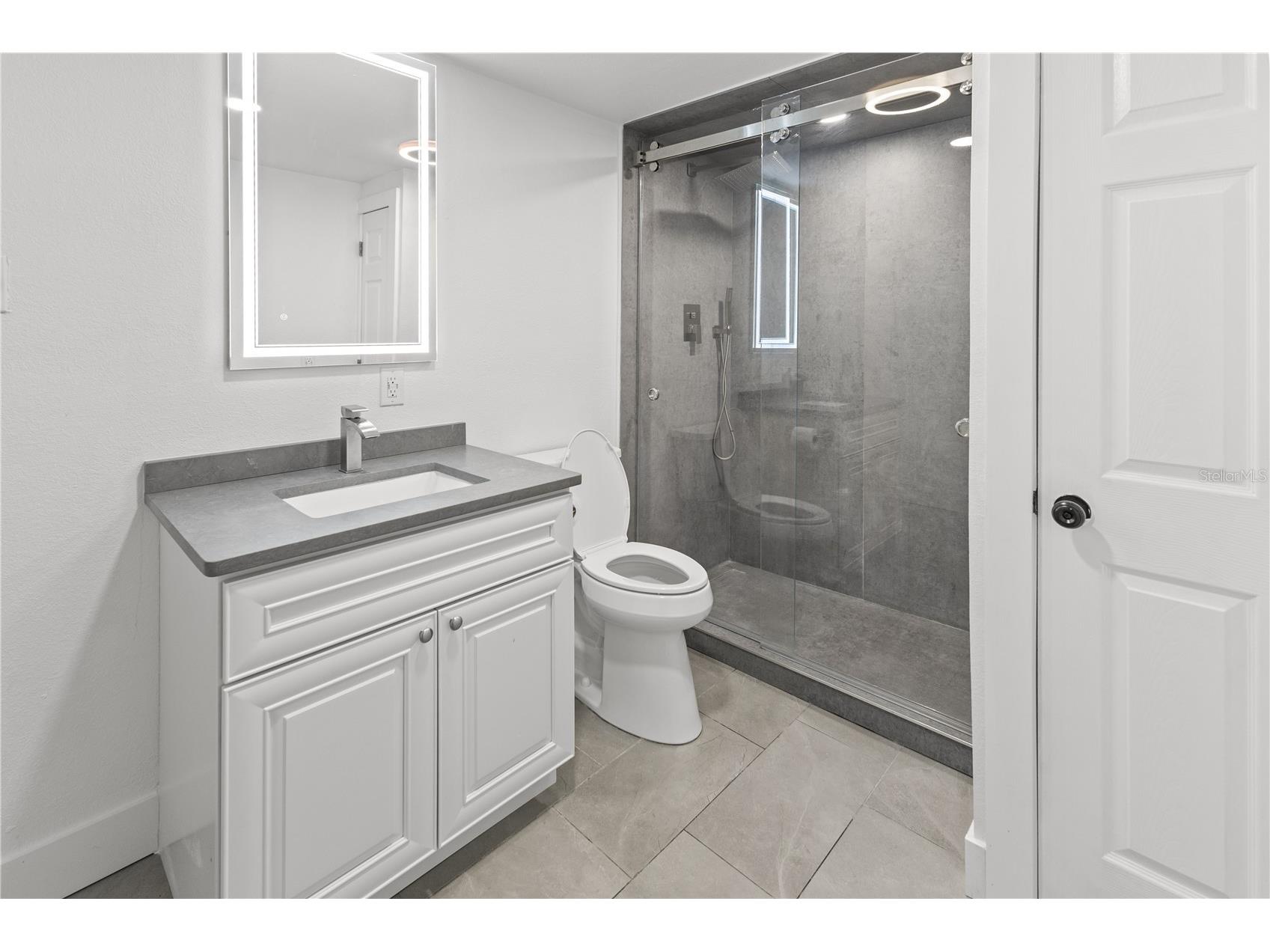 2090 75th Street N Saint Petersburg FL 33710 TB8515343 image24