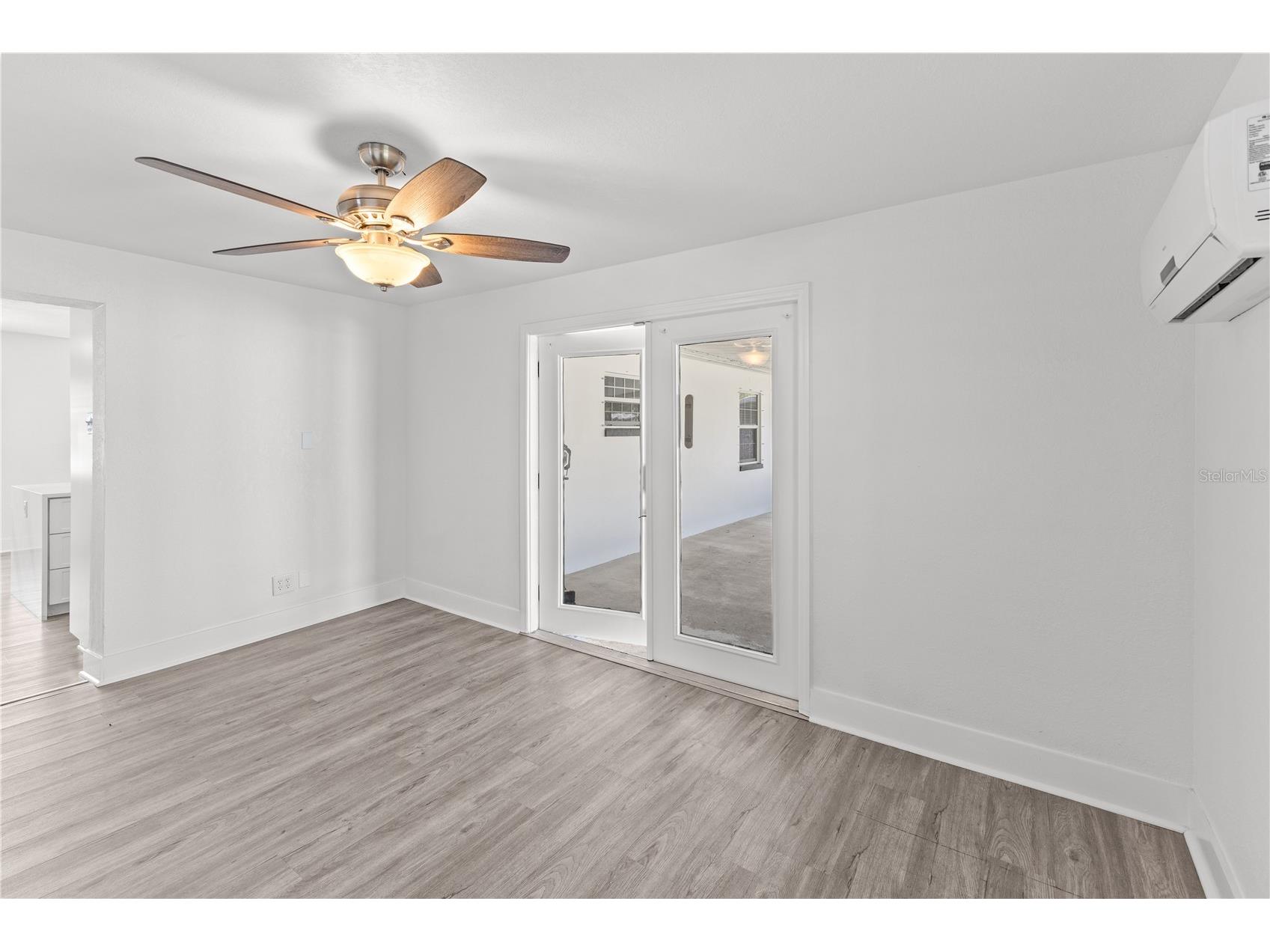 2090 75th Street N Saint Petersburg FL 33710 TB8515343 image27