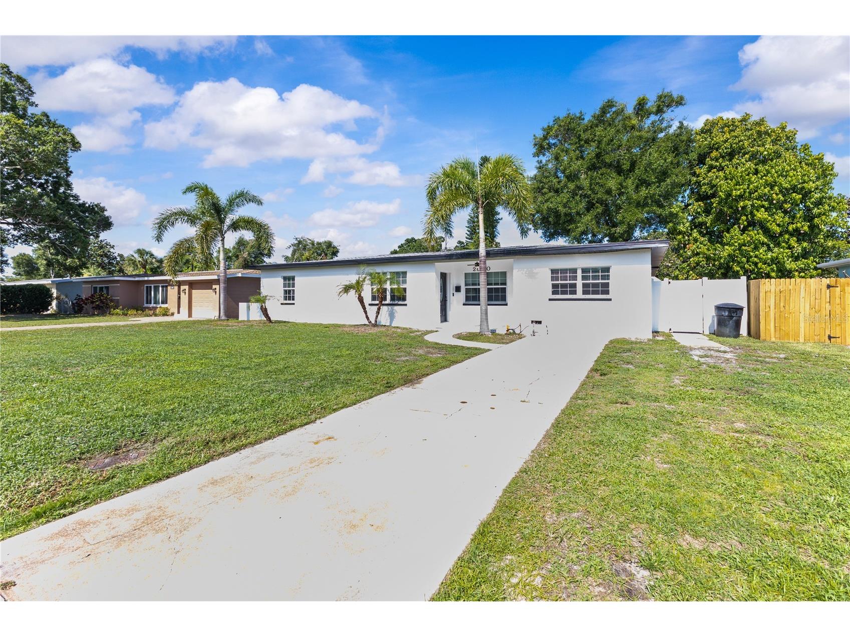 2090 75th Street N Saint Petersburg FL 33710 TB8515343 image3